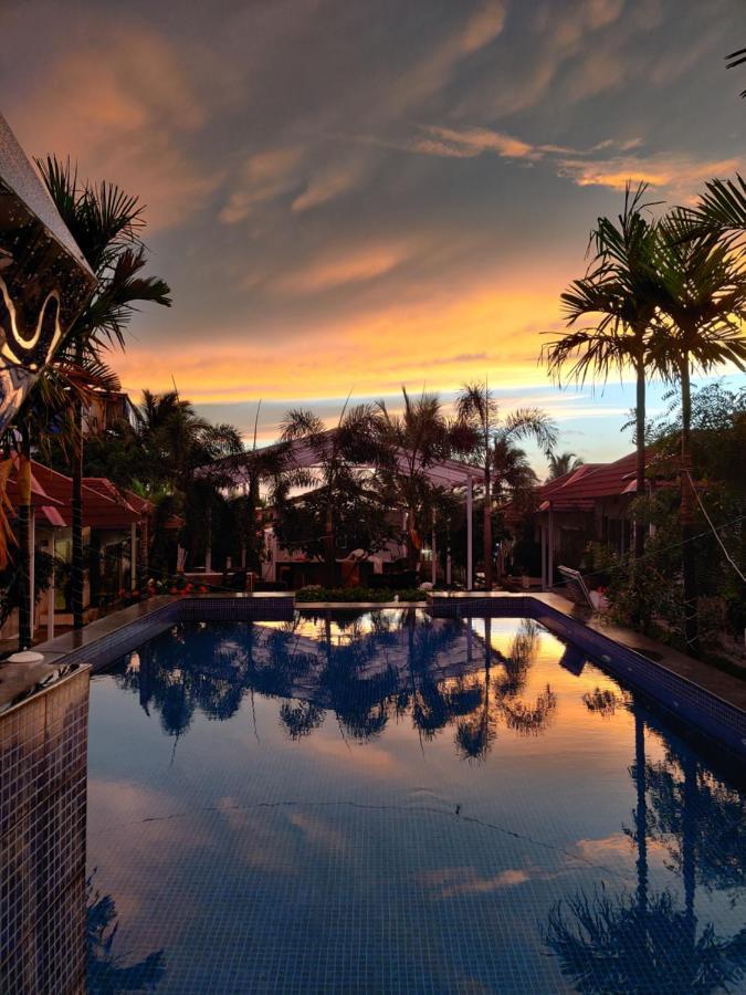 Travo Tales Goa Hostel *