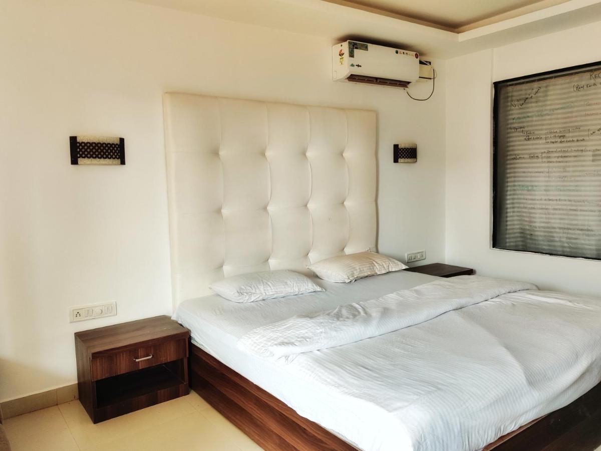 Hostel Travo Tales Goa *